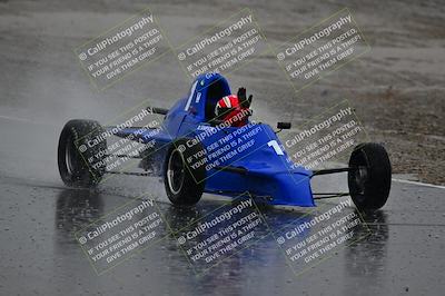 media/Nov-15-2025-CalClub SCCA (Sat) [[7bfa5a7151]]/Qualifying/Group 3/